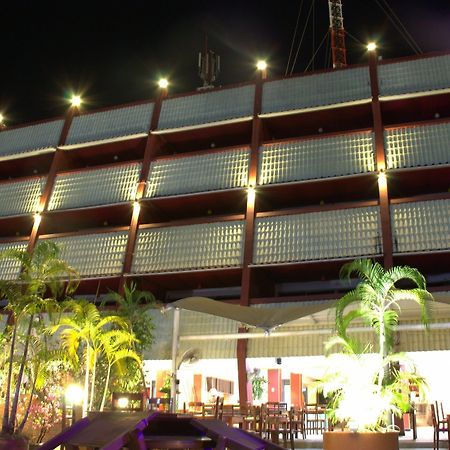Surin Sweet Hotel Экстерьер фото