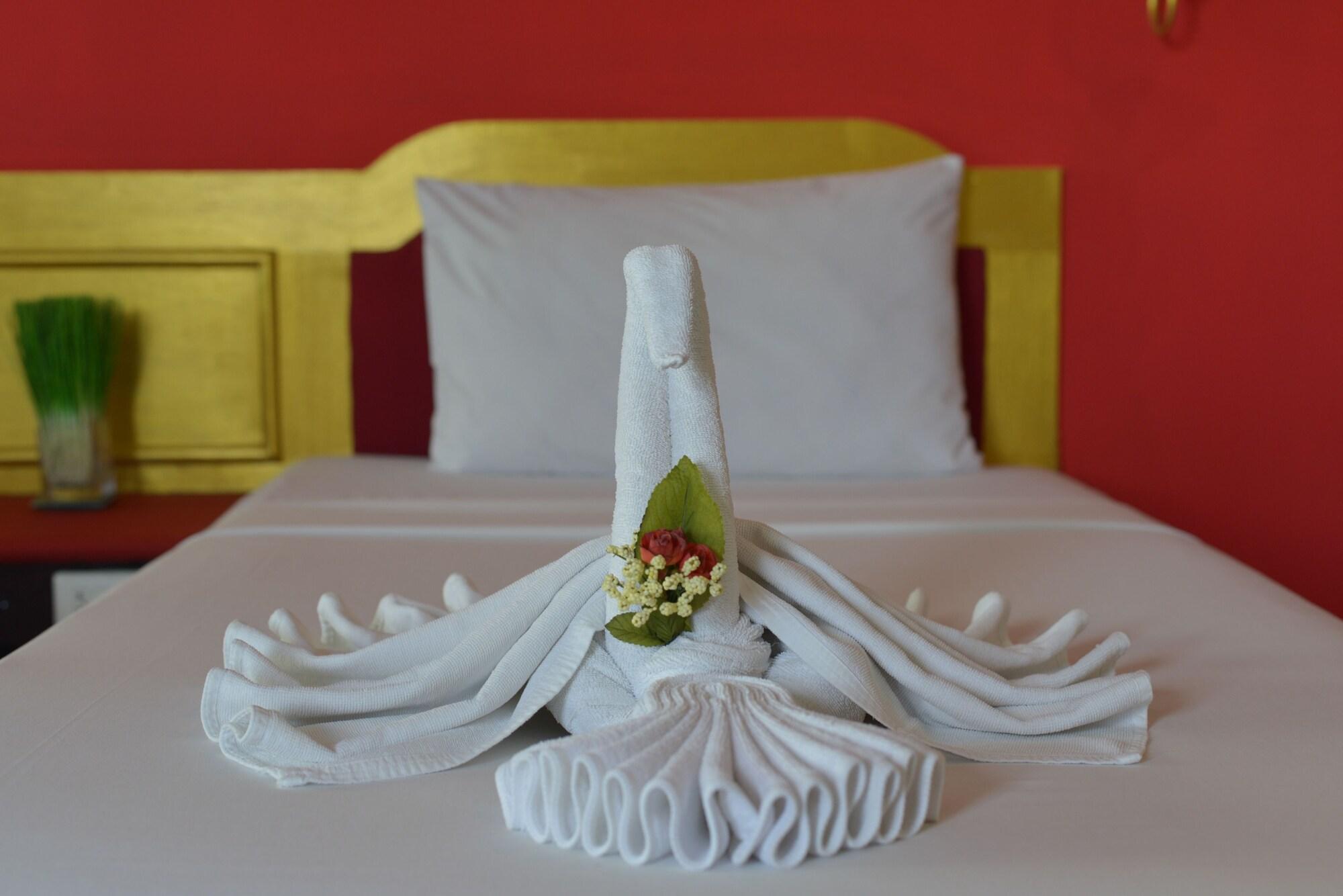 Surin Sweet Hotel Экстерьер фото