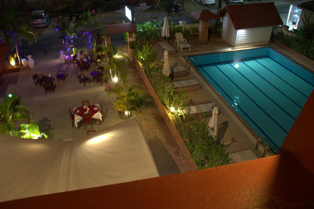 Surin Sweet Hotel Экстерьер фото