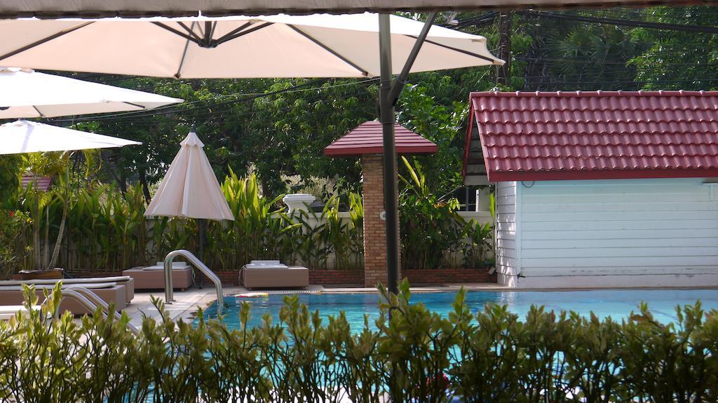 Surin Sweet Hotel Экстерьер фото