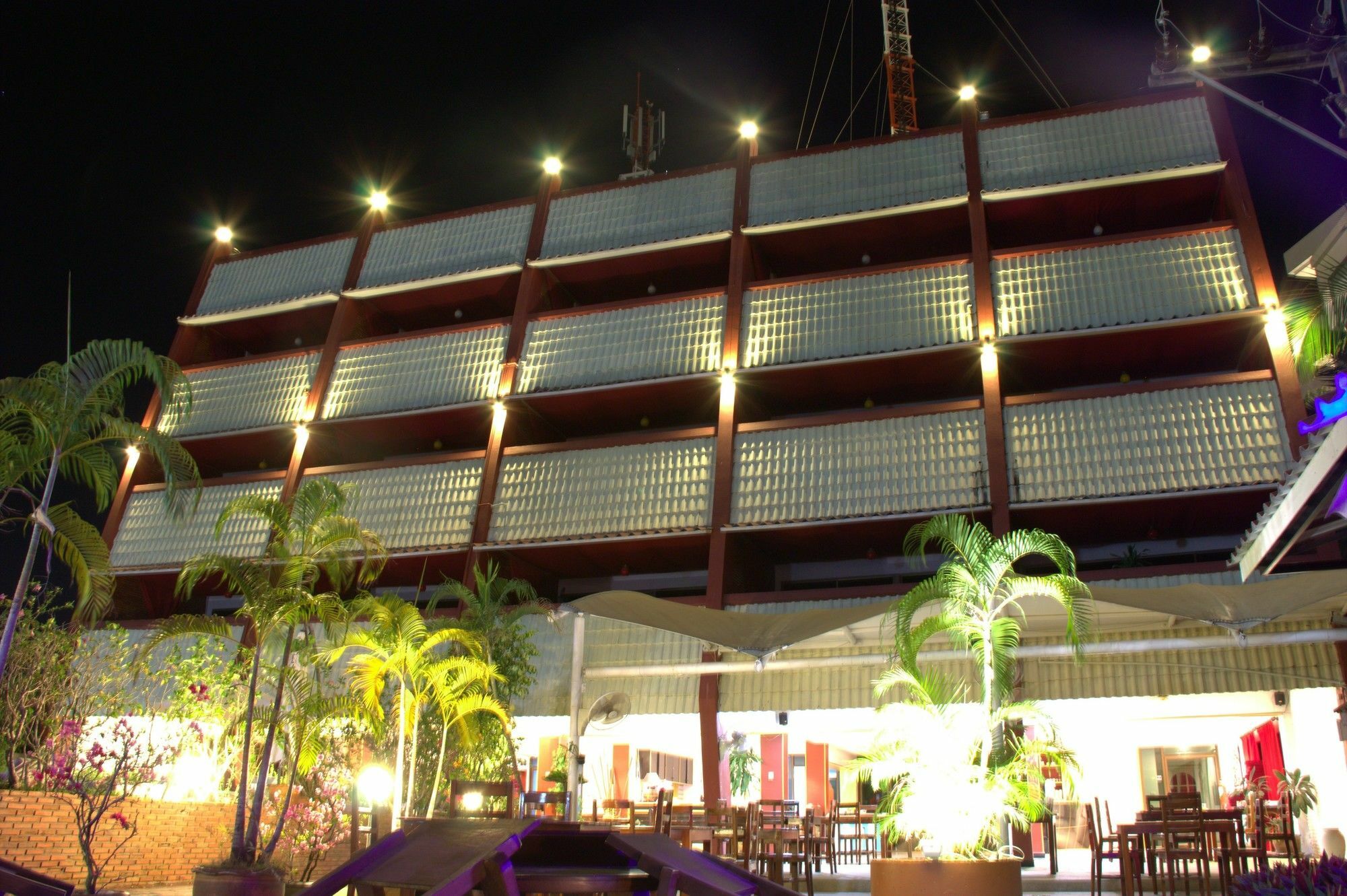 Surin Sweet Hotel Экстерьер фото